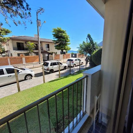 Apartamento Lexus Beira Mar - Apt 101 ฟลอเรียนอโปลิส ภายนอก รูปภาพ